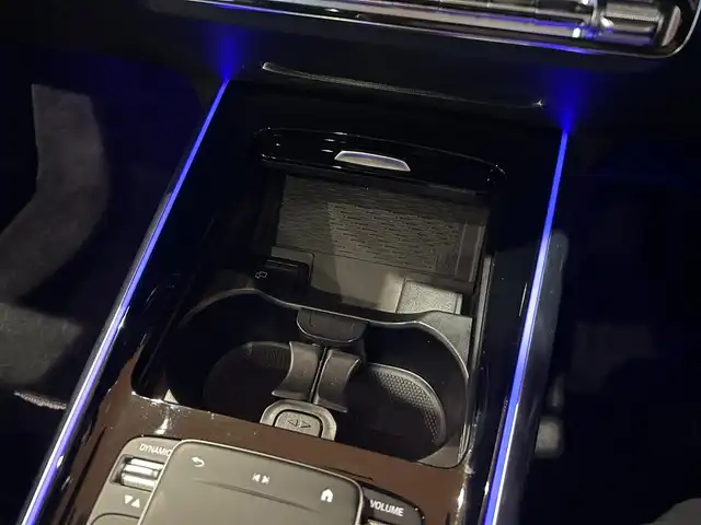 メルセデス・ベンツ ＧＬＡ２００ｄ 4マチック AMGライン 道央・札幌 2020(令2)年 1.6万km マウンテングレー メタリックペイント/AMGライン/ナビゲーションパッケージ/パノラミックスライディングルーフ/AMGレザーエクスクルーシブパッケージ/レーダーセーフティパッケージ/360度カメラ/本革シート/シートヒーター/メモリー付フルパワーシート/純正メモリナビ/フルセグTＶ/ＵＳＢ、ＢＴ/パワーテールゲート