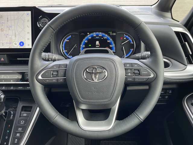 トヨタ ノア ハイブリッド S－Z 道北・旭川 2023(令5)年 0.8万km ホワイトパールクリスタルシャイン /寒冷地仕様//ワンオーナー//純正ディスプレイオーディオナビ/CD/DVD/BT/USB/TV//両側パワースライドドア//ユニバーサルステップ//HUD//クリアランスソナー//セーフティセンス/LDA/BSM/PCS/PDA/LCA/RCTA/PKSB/SEA/RSA/FCTA/レーダークルーズコントロール/オートハイビーム//バックカメラ//禁煙車//4WD//前席シートヒーター//LEDヘッドライト//オートライト//ビルトインETC//ドライブレコーダー//AC100V充電//革巻きステアリング//ステアリングリモコン//ドライブレコーダー//横滑り防止//取扱説明書//保証書//ドアバイザー//社外AW付冬タイヤ積込