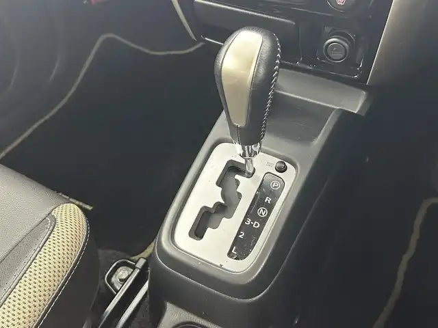 スズキ ジムニー ランドベンチャー 熊本県 2017(平29)年 8.6万km ブルーイッシュブラックパール3 社外オーディオ（ＡＭ・ＦＭ・ＣＤ）/ＥＴＣ　/運転席シートヒーター　/横滑り防止　/リモコンキー　/スペアキー１本　/パワーステアリング　/パワーウィンドウ　/純正フロアマット　/フォグランプ