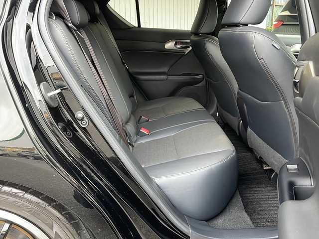 レクサス ＣＴ 200h Fスポーツ 長野県 2015(平27)年 5.8万km ブラック ブラックレザーシート/純正メーカーナビフルセグTV/ブルーレイ可/バックカメラ/ETC/純正ドライブレコーダー/ADVANレーシング１７AW/コーナーセンサー /TRDマフラー/ローダウン/シートヒーター /パワーシート/オレンジキャリパーカバー/ワンオーナー /保証書・取説・スペアキー