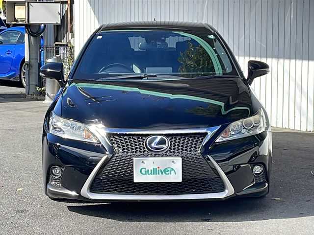 レクサス ＣＴ 200h Fスポーツ 長野県 2015(平27)年 5.8万km ブラック ブラックレザーシート/純正メーカーナビフルセグTV/ブルーレイ可/バックカメラ/ETC/純正ドライブレコーダー/ADVANレーシング１７AW/コーナーセンサー /TRDマフラー/ローダウン/シートヒーター /パワーシート/オレンジキャリパーカバー/ワンオーナー /保証書・取説・スペアキー