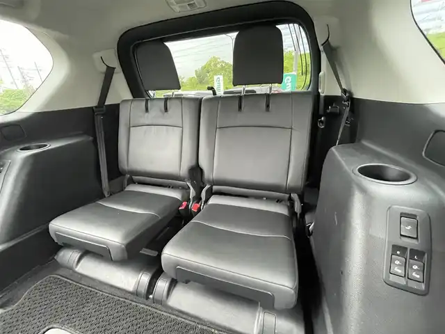 トヨタ ランドクルーザー プラド TX Lパッケージ 大阪府 2014(平26)年 6.9万km ホワイトパールクリスタルシャイン 社外ナビ　/   フルセグＴＶ/CD/DVD/Bluetooth　/バックモニター　/サンルーフ　/前席シートヒーター　/クルーズコントロール　/前席パワーシート/センターデフロック　/前方ドライブレコーダー/純正17インチアルミホイール　/ルーフレール　/プッシュスタート　/スマートキー　/ビルトインＥＴＣ