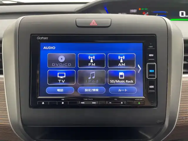 ホンダ フリード ハイブリット クロスター 群馬県 2022(令4)年 3.2万km プレミアムクリスタルレッドM 純正ナビ/Bluetooth/フルセグTV/CD/DVD/ホンダセンシング/シートヒーター/バックカメラ/両側パワースライドドア/前後ドライブレコーダー/ETC/LEDヘッドライト/コーナーセンサー（後方のみ）/純正AW/純正フロアマット/衝突被害軽減システム/レーンキープアシスト/オートライト/ハーフレザーシート/禁煙車
