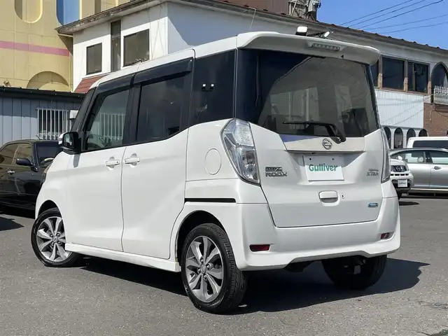 日産 デイズ ルークス HWS X Vセレクション 青森県 2016(平28)年 13.2万km ホワイトパール ワンオーナー/carrozzeriaナビ(FM/AM/TV/Bluetooth)/バックカメラ/アラウンドビューモニター/両側パワースライドドア/フォグライト/純正ホイール(15インチ)/スマートキー/ETC/純正フロアマット/電格ミラー/取扱説明書/保証書