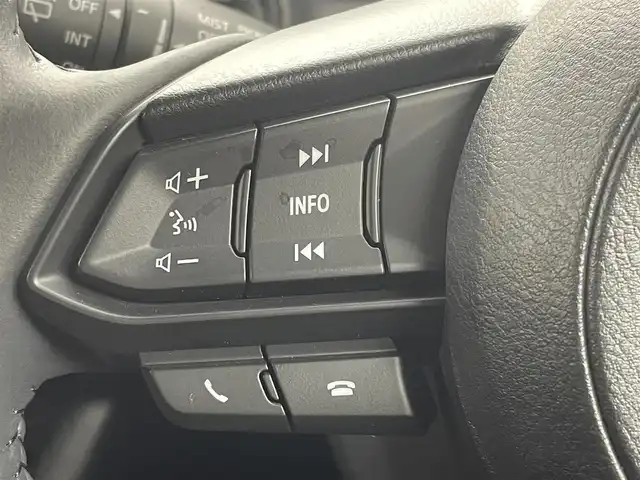 マツダ ＣＸ－３ 15S ツーリング 茨城県 2020(令2)年 3万km スノーフレイクホワイトパールマイカ メーカーオプション8.8インチメモリナビ/・FM/AM/Bluetooth/USB/CD/AUX/DVD/・フルセグテレビ/・全方位カメラ/・BOSEサウンド/BSM/ETC/前後ドライブレコーダー（Yupiteru DRY-TW8500）/前後コーナーセンサー/純正フロアマット/純正アルミホイール/LEDヘッドライト/衝突被害軽減ブレーキ/横滑り防止機能/レーンキープアシスト/オートライト/スマートキー/アイドリングストップ/パーキングアシスト/盗難防止機能/AAC