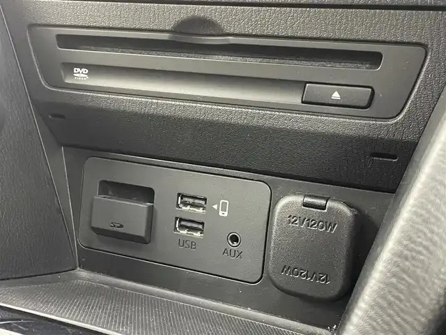 マツダ ＣＸ－３ 15S ツーリング 茨城県 2020(令2)年 3万km スノーフレイクホワイトパールマイカ メーカーオプション8.8インチメモリナビ/・FM/AM/Bluetooth/USB/CD/AUX/DVD/・フルセグテレビ/・全方位カメラ/・BOSEサウンド/BSM/ETC/前後ドライブレコーダー（Yupiteru DRY-TW8500）/前後コーナーセンサー/純正フロアマット/純正アルミホイール/LEDヘッドライト/衝突被害軽減ブレーキ/横滑り防止機能/レーンキープアシスト/オートライト/スマートキー/アイドリングストップ/パーキングアシスト/盗難防止機能/AAC