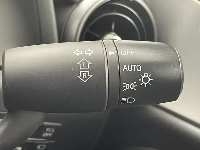 マツダ ＣＸ－３ 15S ツーリング 茨城県 2020(令2)年 3万km スノーフレイクホワイトパールマイカ メーカーオプション8.8インチメモリナビ/・FM/AM/Bluetooth/USB/CD/AUX/DVD/・フルセグテレビ/・全方位カメラ/・BOSEサウンド/BSM/ETC/前後ドライブレコーダー（Yupiteru DRY-TW8500）/前後コーナーセンサー/純正フロアマット/純正アルミホイール/LEDヘッドライト/衝突被害軽減ブレーキ/横滑り防止機能/レーンキープアシスト/オートライト/スマートキー/アイドリングストップ/パーキングアシスト/盗難防止機能/AAC