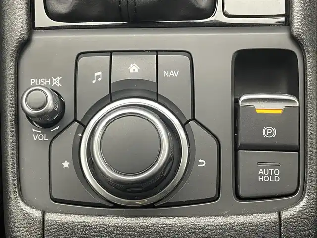 マツダ ＣＸ－３ 15S ツーリング 茨城県 2020(令2)年 3万km スノーフレイクホワイトパールマイカ メーカーオプション8.8インチメモリナビ/・FM/AM/Bluetooth/USB/CD/AUX/DVD/・フルセグテレビ/・全方位カメラ/・BOSEサウンド/BSM/ETC/前後ドライブレコーダー（Yupiteru DRY-TW8500）/前後コーナーセンサー/純正フロアマット/純正アルミホイール/LEDヘッドライト/衝突被害軽減ブレーキ/横滑り防止機能/レーンキープアシスト/オートライト/スマートキー/アイドリングストップ/パーキングアシスト/盗難防止機能/AAC