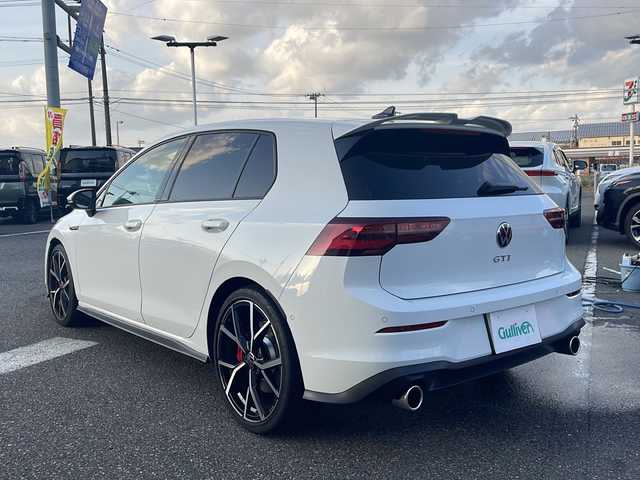 フォルクスワーゲン ＶＷ ゴルフ ＧＴＩ 新潟県 2022(令4)年 1万km パール 純正メモリナビ/(AppConnect/フルセグTV)/デジタルコックピット/レーダークルーズコントロール/ヘッドアップディスプレイ/バックカメラ/シートヒーター/ステアリングヒーター/純正19インチAW/純正フロアマット/ドライブレコーダー/ETC