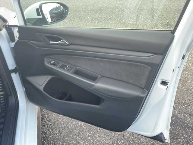 フォルクスワーゲン ＶＷ ゴルフ ＧＴＩ 新潟県 2022(令4)年 1万km パール 純正メモリナビ/(AppConnect/フルセグTV)/デジタルコックピット/レーダークルーズコントロール/ヘッドアップディスプレイ/バックカメラ/シートヒーター/ステアリングヒーター/純正19インチAW/純正フロアマット/ドライブレコーダー/ETC