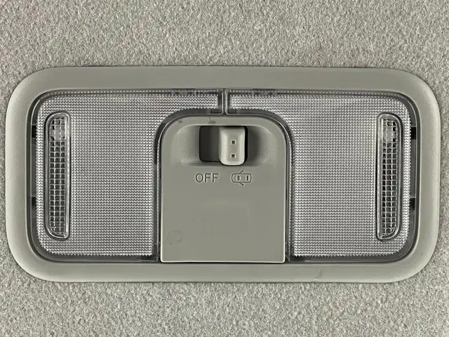 トヨタ タンク G S 大阪府 2017(平29)年 5.7万km パールホワイトⅢ スマートアシスト/純正メモリナビ/　CD/DVD/BT/TV/バックカメラ/両側パワースライドドア/クルーズコントロール/LEDヘッドライト/フォグランプ/アイドリングストップ/ステアリングスイッチ/スマートキー/ETC