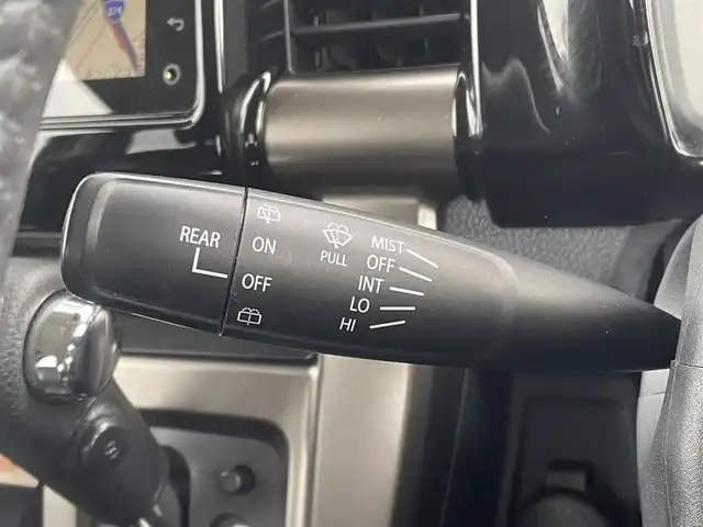 スズキ ハスラー Jスタイル Ⅱ 道央・札幌 2016(平28)年 8.9万km クールカーキパールメタリック/ホワイト2トーンルーフ ・4WD/・衝突軽減ブレーキ/・メモリナビ/CD&DVD&BT&USB&USB&フルセグTV/・全方位カメラ/・バックカメラ/・助手席シートアンダーBOX/・ハーフレザー/・シートヒーター/・ハンズフリー/・ステアリングスイッチ/・ダウンヒルアシストコントロール/・アイドリングストップ/・ABS/・横滑り防止装置/・レーンキープアシスト/・盗難防止装置/・電動格納ミラー/・オートライト/・LEDヘッドライト/・フォグランプ/・ウィンカーミラー
