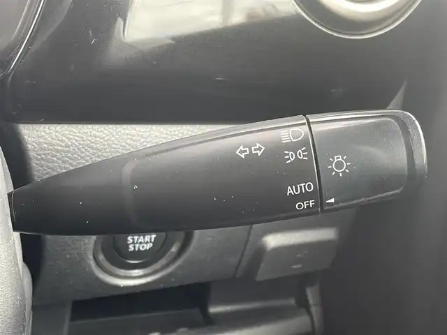 スズキ ハスラー Jスタイル Ⅱ 道央・札幌 2016(平28)年 8.9万km クールカーキパールメタリック/ホワイト2トーンルーフ ・4WD/・衝突軽減ブレーキ/・メモリナビ/CD&DVD&BT&USB&USB&フルセグTV/・全方位カメラ/・バックカメラ/・助手席シートアンダーBOX/・ハーフレザー/・シートヒーター/・ハンズフリー/・ステアリングスイッチ/・ダウンヒルアシストコントロール/・アイドリングストップ/・ABS/・横滑り防止装置/・レーンキープアシスト/・盗難防止装置/・電動格納ミラー/・オートライト/・LEDヘッドライト/・フォグランプ/・ウィンカーミラー