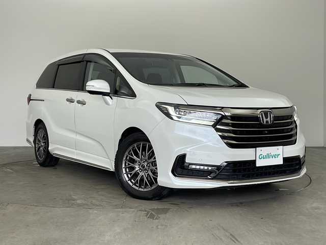 ホンダ オデッセイ アブソルート EX 兵庫県 2022(令4)年 4.3万km プラチナホワイトパール ・ワンオーナー車/・ホンダセンシング/・衝突軽減ブレーキ/・アダプティブクルーズコントロール/・オートハイビーム/・先行車発進お知らせ/・路外逸脱抑制システム/・レーンキープアシスト/・ブラインドスポットモニター/・標識認識機能/・前後コーナーセンサー/・純正10インチナビ＆TV＆BT＆USB＆DVD/・全方位カメラ/・Hondaスマートパーキングアシスト/・両側パワースライドドア/・ハーフレザーシート/・前席シートヒーター/・ハンズフリーアクセスパワーテールゲート/・社外17インチアルミホイール/・LEDヘッドライト/・フォグ/・オートライト/・スマートキー/・スペアキー/・プッシュスタート/・パドルシフト/・アイドリングストップ/・ビルトインETC2.0/・横滑り防止装置