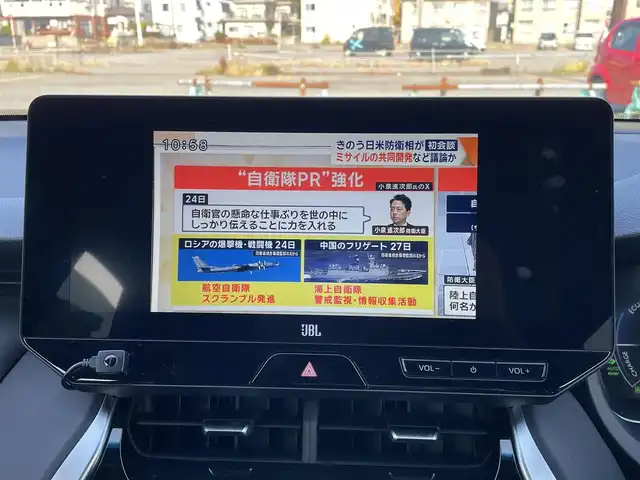 トヨタ ハリアー ＰＨＥＶ Z 青森県 2023(令5)年 2.8万km プラチナホワイトパールマイカ ワンオーナー/4WD/トヨタセーフティセンス/・プリクラッシュセーフティ/・レーントレーシングアシスト/・レーダークルーズコントロール/・アダプティブハイビームシステム/・ロードサインアシスト/・ドライバー異常対応システム/・プロアクティブドライビングアシスト/・発進遅れ告知機能/・ブラインドスポットモニター/・パーキングサポートブレーキ/純正ナビ/【AM/FM/BT/Miracast/USB】/フルセグTV/JBLサウンド/パノラミックビューモニター/調光パノラマルーフ/ステアリングヒーター/シートヒーター/エアーシート/パワーシート/寒冷地仕様/ETC2.0/純正19インチAW/取扱説明書/保証書