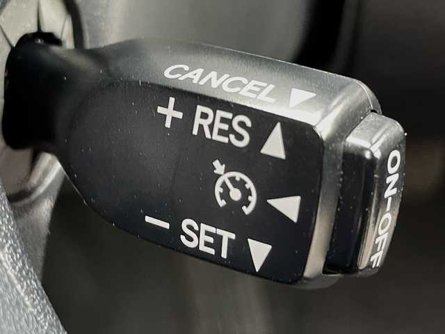 トヨタ クラウン ロイヤル ロイヤルサルーン 三重県 2014(平26)年 12.3万km ブラック (株)IDOMが運営する【じしゃロン四日市店】の自社ローン専用車両になります。こちらは現金またはオートローンご利用時の価格です。自社ローンご希望の方は別途その旨お申付け下さい/純正HDDナビ（CD/DVD/Bluetooth/AM/FM）/フルセグTV/純正16インチAW/クルーズコントロール/バックカメラ/全席パワーシート/スペアキー/ETC/オートライト/スマートキー