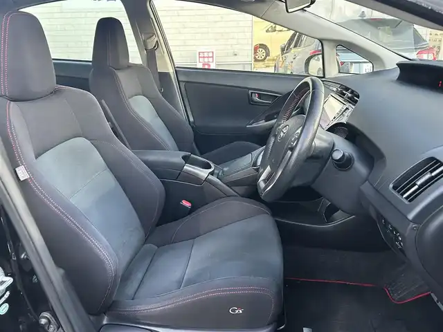 トヨタ プリウス S ツーリングセレ G’s 群馬県 2015(平27)年 13.2万km ブラック (株)IDOMが運営する【じしゃロン伊勢崎店】の自社ローン対象車両になります。こちらは現金ご利用時の価格です。/自社ローンご希望の方は別途その旨お申付け下さい。/アルパイン9型ナビ/CD/DVD/BlueTooth/SD/フルセグＴＶ/ＥＴＣ/オートライト/キセノンヘッドライト/Ｇ’ｓ純正18インチアルミ/プッシュスタート