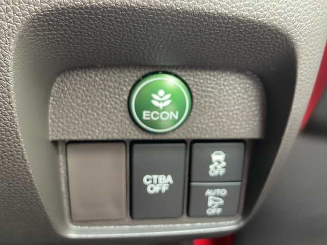 ホンダ Ｎ ＯＮＥ 茨城県 2018(平30)年 3.3万km ミラノレッド 純正ナビ　フルセグ/CD/DVD/BT/ラジオ/ビルトインETC/純正ドラレコ/CTBA/ECON/バックカメラ/MOMOステアリングカバー/シートカバー/社外AW/Pスタート/スマートキー/電格ミラー