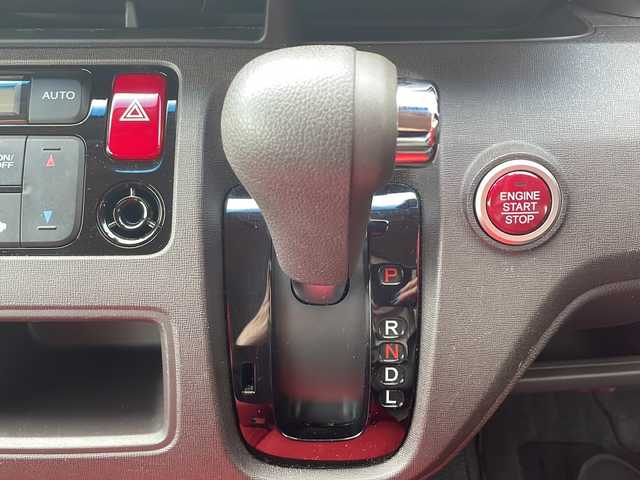 ホンダ Ｎ ＯＮＥ 茨城県 2018(平30)年 3.3万km ミラノレッド 純正ナビ　フルセグ/CD/DVD/BT/ラジオ/ビルトインETC/純正ドラレコ/CTBA/ECON/バックカメラ/MOMOステアリングカバー/シートカバー/社外AW/Pスタート/スマートキー/電格ミラー