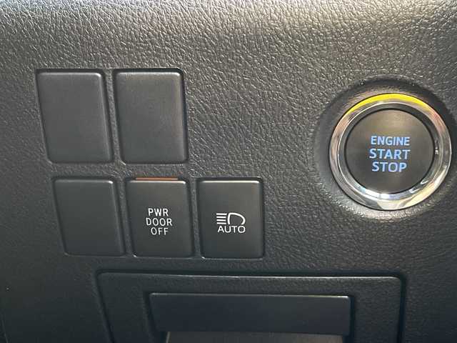 トヨタ アルファード S タイプゴールド 石川県 2020(令2)年 5.3万km ラグジュアリーホワイトパールクリスタルシャインガラスフレーク 純正ディスプレイオーディオ　フルセグＴＶ　ナビ　バックカメラ　ＬＥＤヘッドライト　ＥＴＣ　ドラレコ　レーダークルーズ　サンルーフ　ハーフレザーシート　トヨタセーフティセンス　パワーバックドア