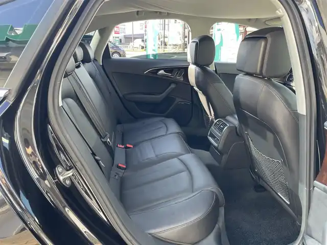 アウディ Ａ６ 2．8 FSI クワトロ 神奈川県 2014(平26)年 7.3万km 黒 純正HDDナビ/　（CD・DVD・Bluetooth）/フルセグTV/黒革シート/前席パワーシート/前席シートヒーター/パーキングアシスト/全方位カメラ/コーナーセンサー/BOSEサウンド/クルーズコントロール/ETC/スマートキー×2/保証書/取扱説明書