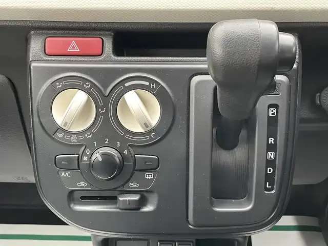 スズキ アルト L 岩手県 2018(平30)年 7.5万km シルキーシルバーメタリック 4WD/レーダーブレーキサポート搭載車/衝突軽減ブレーキ/横滑り防止装置/前席シートヒーター/〇シガーソケット/〇ドアバイザー/〇純正フロアマット/スペアキー/夏タイヤアルミ車載