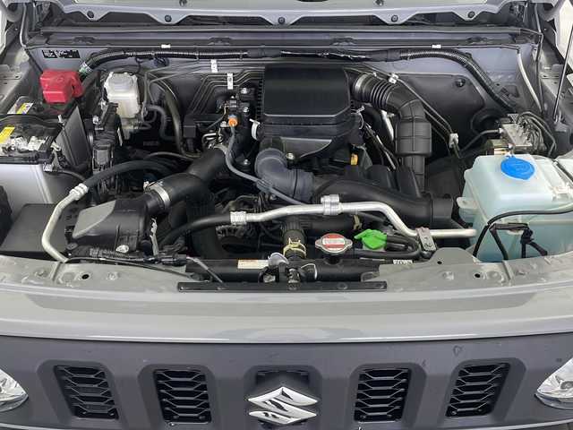 スズキ ジムニー XL 栃木県 2023(令5)年 2.6万km ミディアムグレー ワンオーナー/5MT/セーフティサポート/　デュアルカメラブレーキサポート/　ハイビームアシスト/　車線逸脱警報/　ふらつき警報/　先行車発進お知らせ/　標識認識/CDプレーヤー/ビルトインETC/シートヒーター(D/N席)/ハロゲンヘッドライト/フォグランプ/ドアバイザー/プッシュスタート/電動格納ドアミラー/スマートキー×2本/サイド+カーテンエアバッグ/保証書、取扱説明書付属