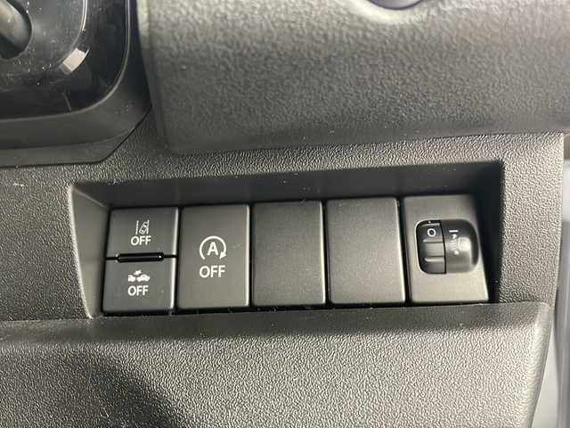 スズキ ジムニー XL 栃木県 2023(令5)年 2.6万km ミディアムグレー ワンオーナー/5MT/セーフティサポート/　デュアルカメラブレーキサポート/　ハイビームアシスト/　車線逸脱警報/　ふらつき警報/　先行車発進お知らせ/　標識認識/CDプレーヤー/ビルトインETC/シートヒーター(D/N席)/ハロゲンヘッドライト/フォグランプ/ドアバイザー/プッシュスタート/電動格納ドアミラー/スマートキー×2本/サイド+カーテンエアバッグ/保証書、取扱説明書付属