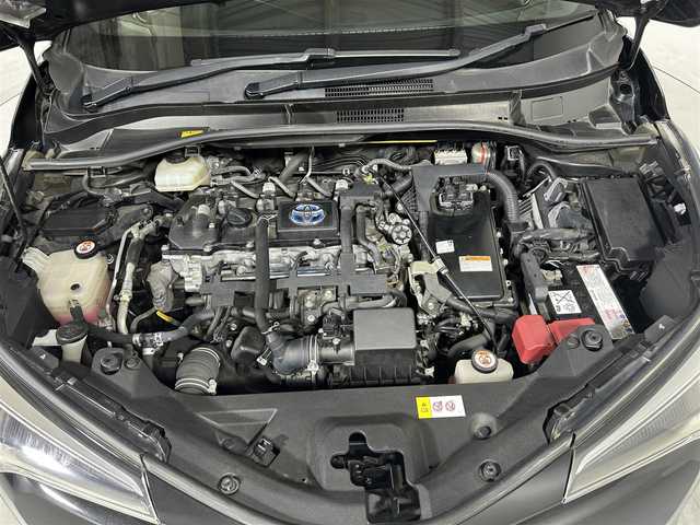 トヨタ Ｃ－ＨＲ G LEDエディション 佐賀県 2018(平30)年 3.6万km ブラックマイカ 純正メモリナビ（MS2T-Y66T）/（フルセグTV/Bluetooth/CD/DVD）/バックカメラ/クルーズコントロール/ブラインドスポットモニター/ビルトインETC/ドライブレコーダー/運転席助手席シートヒーター/電動パーキングブレーキ/オートホールド/コーナーセンサー/純正フロアマット/純正18インチアルミホイール