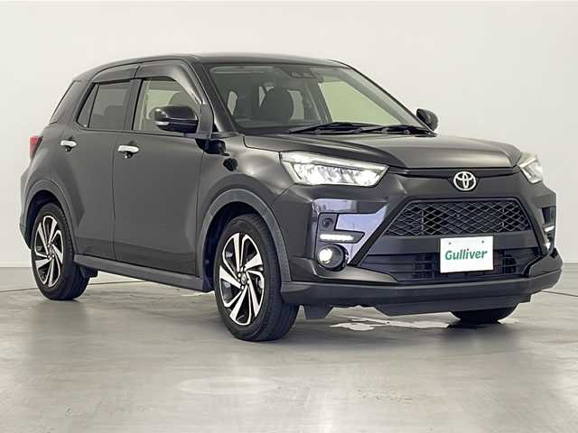 トヨタ ライズ Z 岐阜県 2019(令1)年 3万km ブラックマイカメタリック 9インチディスプレイオーディオ/フルセグTV/Apple car play/iPod/Bluetooth接続/USB入力端子/衝突軽減回避ブレーキ/衝突警報機能/車線逸脱警報機能/先行車発進お知らせ機能/アダプティブドライビングビーム/アイドリングストップ/オートライト/オートハイビーム/コーナーセンサー/標識認識機能/アダクティブクルーズコントロール/レーンキープコントロール/ブラインドスポットモニター/パノラミックビューモニター/ステアリングリモコン/純正ドアバイザー/シートヒーター（運転席＋助手席）/電動格納ミラー/LEDヘッドライト/LEDフォグランプ/プッシュスタート/スマートキー/ETC2.0