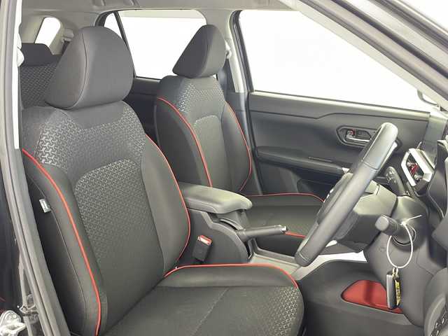 トヨタ ライズ Z 岐阜県 2019(令1)年 3万km ブラックマイカメタリック 9インチディスプレイオーディオ/フルセグTV/Apple car play/iPod/Bluetooth接続/USB入力端子/衝突軽減回避ブレーキ/衝突警報機能/車線逸脱警報機能/先行車発進お知らせ機能/アダプティブドライビングビーム/アイドリングストップ/オートライト/オートハイビーム/コーナーセンサー/標識認識機能/アダクティブクルーズコントロール/レーンキープコントロール/ブラインドスポットモニター/パノラミックビューモニター/ステアリングリモコン/純正ドアバイザー/シートヒーター（運転席＋助手席）/電動格納ミラー/LEDヘッドライト/LEDフォグランプ/プッシュスタート/スマートキー/ETC2.0