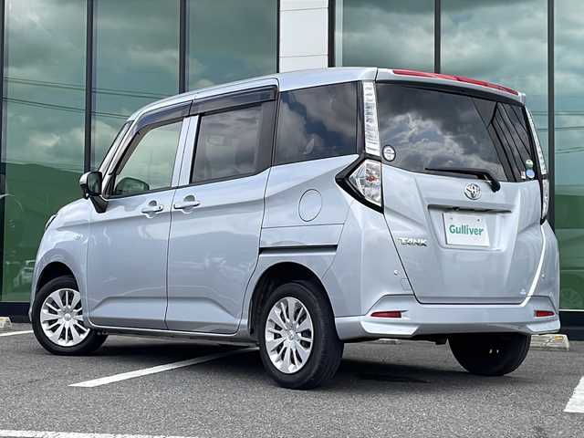 トヨタ タンク X S 福岡県 2017(平29)年 7万km シルバー ・純正ナビ　ワンセグ/・バックカメラ/・スマートキー/・左側パワースライドドア/・シートヒーター/・スマートアシスト/・純正ドアバイザー/・フロアマット/・ABS/・Wエアバック