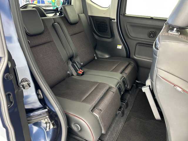 スズキ スペーシア カスタム HYBRID XS 愛知県 2023(令5)年 1.8万km インディゴブルーメタリック 社外８インチナビ/・Ｂｌｕｅｔｏｏｔｈ/・フルセグ/・DVD/CD/・HDMI/・AM/FM/・SD音楽録音/両側パワースライドドア/バックカメラ/シートヒーター/ステアリングヒーター/ＥＴＣ/追従クルコン/ドラレコ型ミラー/衝突軽減/コーナーセンサー/レーンキープ/オートマチックハイビーム/LEDヘッドライト/オットマン/スペアキー