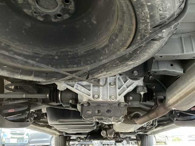 トヨタ ヴェルファイア ハイブリット X 新潟県 2012(平24)年 11万km ホワイトパールクリスタルシャイン コーナーセンサー/キセノンヘッドライト/両側パワスラ　/社外ナビ/BT/CD/USB/ビルトインETC/ipod/フルセグTV/3列シート/オットマン/純正AW/純正フロアマット/カーテンエアバック