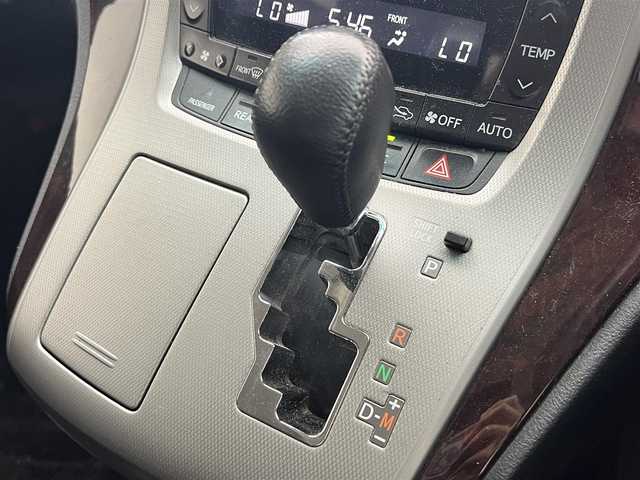 トヨタ ヴェルファイア 2．4Z 大阪府 2012(平24)年 14.1万km ブラック ”(株)IDOMが運営する【じしゃロン堺店】の自社ローン専用車両になります。/こちらは現金またはオートローンご利用時の価格です。自社ローンご希望の方は別途その旨お申付け下さい”