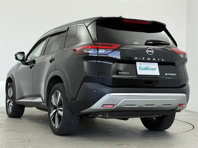日産 エクストレイル G e－4ORCE 愛知県 2024(令6)年 2.1万km ダイヤモンドブラック プロパイロット/純正ナビ/・Bluetooth/・フルセグTV/・Applecarplay/アラウンドビューモニター/AC100V/ＥＴＣ２．０/パワーシート/レザーシート/ドラレコ/置くだけ充電/革巻きステアリング/パワーバックドア/ステアリングリモコン/インテリジェントルームミラー/ヘッドアップディスプレイ/全席シートヒーター/純正１９インチＡＷ/USB