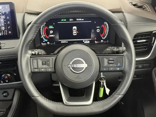 日産 エクストレイル G e－4ORCE 愛知県 2024(令6)年 2.1万km ダイヤモンドブラック プロパイロット/純正ナビ/・Bluetooth/・フルセグTV/・Applecarplay/アラウンドビューモニター/AC100V/ＥＴＣ２．０/パワーシート/レザーシート/ドラレコ/置くだけ充電/革巻きステアリング/パワーバックドア/ステアリングリモコン/インテリジェントルームミラー/ヘッドアップディスプレイ/全席シートヒーター/純正１９インチＡＷ/USB