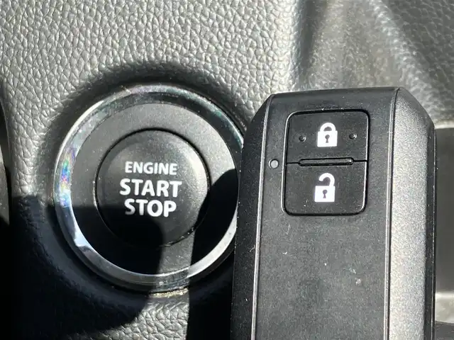 スズキ ワゴンＲ スティングレー HYBRID T 道南・函館 2017(平29)年 7.6万km ピュアホワイトP /社外ナビ//フルセグTV//夏冬タイヤ//エンジンスターター//クルーズコントロール//ヘッドアップディスプレイ//シートヒーター//車線逸脱警報装置//オートライト//フォグランプ//純正フロアマット