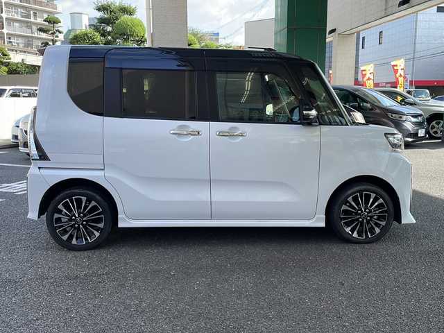 ダイハツ タント カスタム RS 大阪府 2024(令6)年 2.1万km ブラックマイカメタリック/シャイニングホワイトパール 純正ディスプレイオーディオ/フルセグTV/Bluetooth/バックカメラ/アラウンドビュー/パーキングアシスト/衝突軽減システム/車線逸脱警報/横滑り防止/両側パワースライドドア/アイドリングストップ/スマートキー/プッシュスタート/ETC/ドラレコ/スペアキー