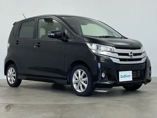 日産 デイズ ハイウェイスターX 鹿児島県 2018(平30)年 3.7万km ブラック 社外ＳＤナビ　/（フルセグ/Ｂｌｕｅｔｏｏｔｈ/CD/DVD)　/アラウンドビューモニター　/バックカメラ/オートマチックハイビーム　/エマージェンシーブレーキ　/アイドリングストップ　/ステアリングスイッチ　/純正フロアマット　/電動格納ミラー