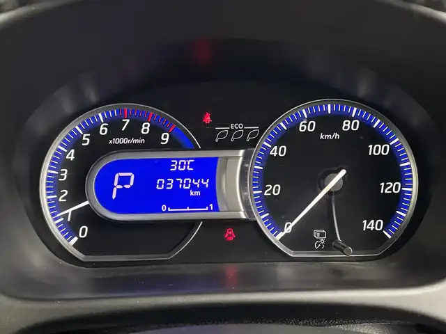 日産 デイズ ハイウェイスターX 鹿児島県 2018(平30)年 3.7万km ブラック 社外ＳＤナビ　/（フルセグ/Ｂｌｕｅｔｏｏｔｈ/CD/DVD)　/アラウンドビューモニター　/バックカメラ/オートマチックハイビーム　/エマージェンシーブレーキ　/アイドリングストップ　/ステアリングスイッチ　/純正フロアマット　/電動格納ミラー