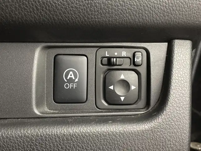 日産 デイズ ハイウェイスターX 鹿児島県 2018(平30)年 3.7万km ブラック 社外ＳＤナビ　/（フルセグ/Ｂｌｕｅｔｏｏｔｈ/CD/DVD)　/アラウンドビューモニター　/バックカメラ/オートマチックハイビーム　/エマージェンシーブレーキ　/アイドリングストップ　/ステアリングスイッチ　/純正フロアマット　/電動格納ミラー