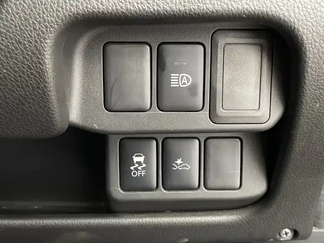 日産 デイズ ハイウェイスターX 鹿児島県 2018(平30)年 3.7万km ブラック 社外ＳＤナビ　/（フルセグ/Ｂｌｕｅｔｏｏｔｈ/CD/DVD)　/アラウンドビューモニター　/バックカメラ/オートマチックハイビーム　/エマージェンシーブレーキ　/アイドリングストップ　/ステアリングスイッチ　/純正フロアマット　/電動格納ミラー
