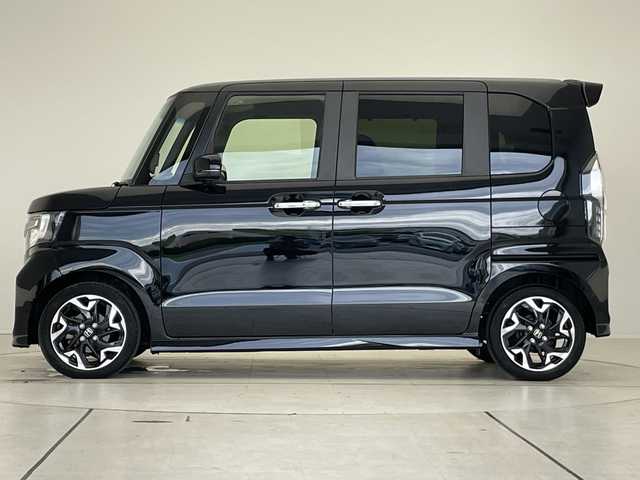 ホンダ Ｎ ＢＯＸ カスタム G L ターボ ホンダセンシング 愛知県 2019(令1)年 1.8万km クリスタルブラックパール 純正8型ナビ/両側パワースライドドア/クルーズコントロール/シートヒーター/バックカメラ/コーナーセンサー/純正アルミホイール/LEDヘッドライト/パドルシフト/オートマチックハイビーム/ETC/衝突軽減システム/フルセグ/CD DVD/Bluetooth/ステアリングスイッチ/スマートキー/プッシュスタート