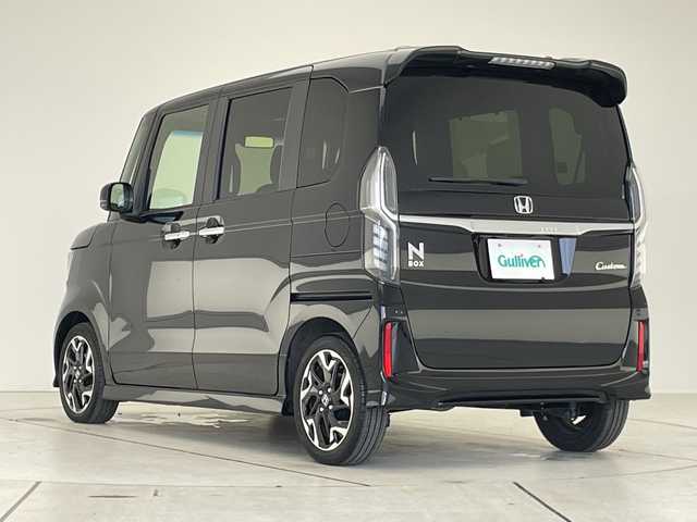 ホンダ Ｎ ＢＯＸ カスタム G L ターボ ホンダセンシング 愛知県 2019(令1)年 1.8万km クリスタルブラックパール 純正8型ナビ/両側パワースライドドア/クルーズコントロール/シートヒーター/バックカメラ/コーナーセンサー/純正アルミホイール/LEDヘッドライト/パドルシフト/オートマチックハイビーム/ETC/衝突軽減システム/フルセグ/CD DVD/Bluetooth/ステアリングスイッチ/スマートキー/プッシュスタート