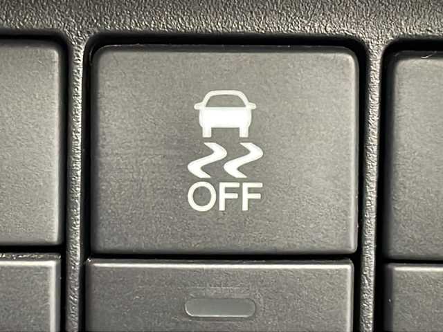 ホンダ オデッセイ アブソルート 20thアニバーサリー 茨城県 2015(平27)年 2.5万km ホワイトオーキッドパール ８型ナビ　バックモニター　フリップダウンモニター　両側電動スライドドア　レーダークルーズコントロール　レーンキープアシスト　パドルシフト　純正１７インチＡＷ　ＬＥＤヘッドランプ　フォグランプ