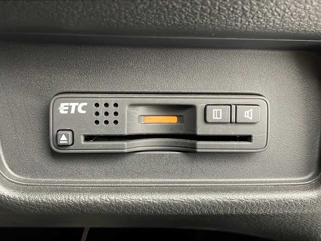 ホンダ オデッセイ アブソルート 20thアニバーサリー 茨城県 2015(平27)年 2.5万km ホワイトオーキッドパール ８型ナビ　バックモニター　フリップダウンモニター　両側電動スライドドア　レーダークルーズコントロール　レーンキープアシスト　パドルシフト　純正１７インチＡＷ　ＬＥＤヘッドランプ　フォグランプ