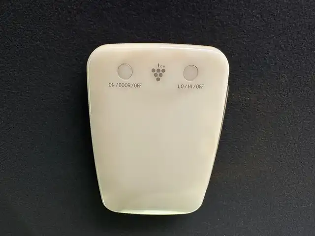 トヨタ ヴォクシー ハイブリッド ZS 煌Ⅱ 兵庫県 2020(令2)年 4.6万km ブラック 純正9インチSD(CD/DVD/SD/Bt/フルセグ)/・NSZT-Y68T/バックカメラ/純正フリップダウンモニター/両側パワースライドドア/クルーズコントロール/PKSB/LDA/オートハイビーム/シートヒーター/LEDヘッドライト/LEDフォグ/クリアランスソナー/ビルトインETC/純正１６AW/社外マット・純正バイザー