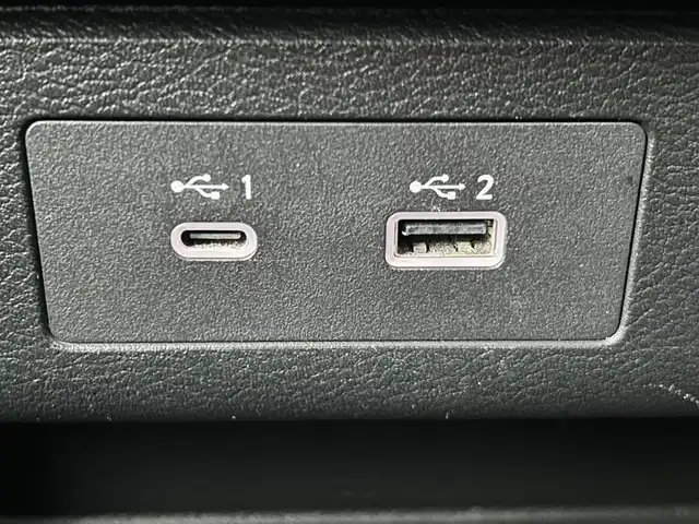 日産 セレナ ハイウェイスター V 岡山県 2023(令5)年 7万km プリズムホワイト 登録時走行距離70242km/純正12.3インチナビ/フルセグTV(AM.FM.TV.BT)/AppleCarPlay/両側パワースライドドア/アラウンドビューモニター/デジタルインナーミラー/純正ドライブレコーダー/純正防水シート/ETC2.0/プロパイロット/クリアランスソナー/衝突軽減ブレーキ/横滑り防止装置/クルーズコントロール(追従走行あり)/車線逸脱警報（レーンキープアシスト）/オートライト/オートマチックハイビーム/デュアルバックドア/アイドリングストップ/16インチ純正AW/純正フロアマット