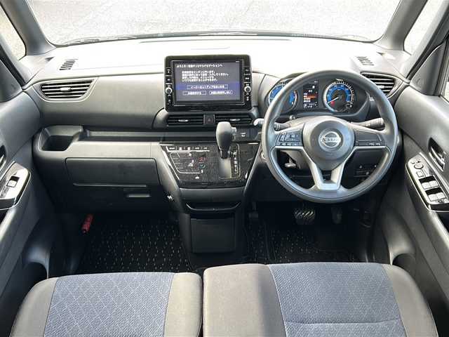 日産 ルークス ハイウェイスター X 愛知県 2021(令3)年 3.2万km ブラック ・禁煙車/・ワンオーナー/・純正ナビ/フルセグTV/　（MM320D-L）/・Bluetooth/USB/AUX/・アラウンドビューモニター/・ビルトインETC/・エマージェンシーブレーキ/・LDW/・先行車発進お知らせ/・左パワースライドドア/・ステアスイッチ/・電動格納ミラーウインカー/・純正１４インチアルミ/・LEDオートライト/・フォグランプ/・後席サンシェイド/・アイドリングストップ/・プッシュスタート/・ドアバイザー/・純正フロアマット/・新車保証書/・取扱説明書/・スペアキー